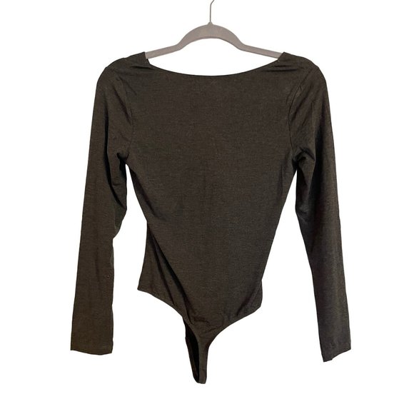 CUPSHE BODYSUIT SIZE MEDIUM CROSS FRONT THONG BOTTOM NEW GRAY - Picture 2 of 8